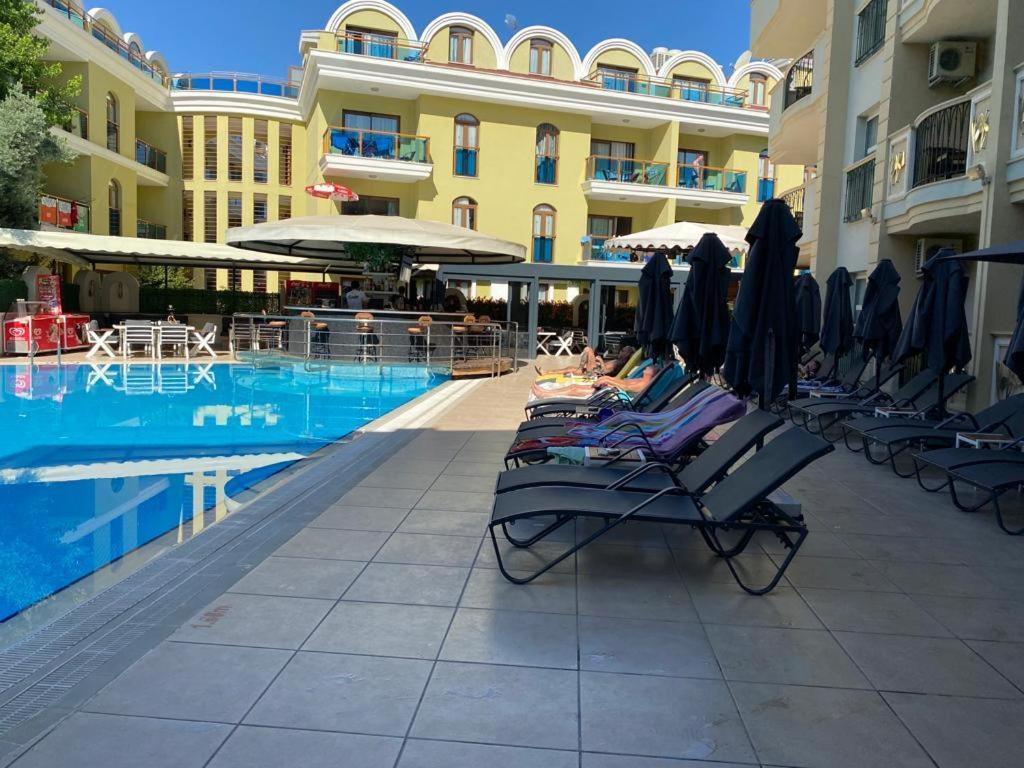 Club Karakas Apart Otel Marmaris Zewnętrze zdjęcie