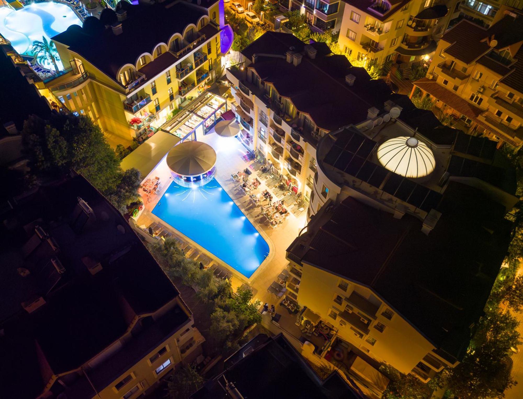 Club Karakas Apart Otel Marmaris Zewnętrze zdjęcie